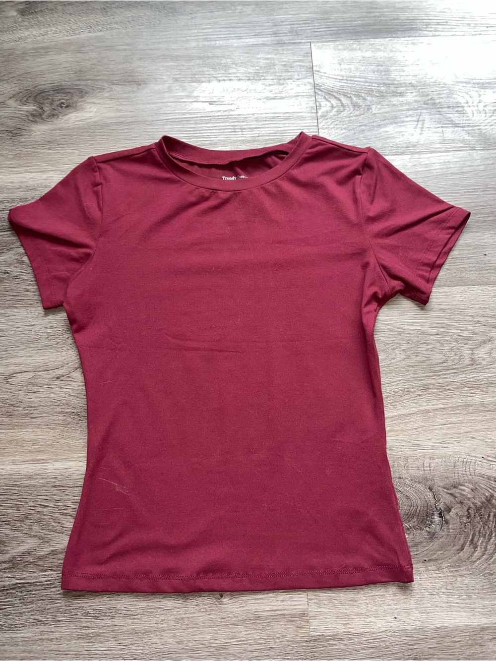 Women's Crewneck Short Sleeve Tee in Burgundy